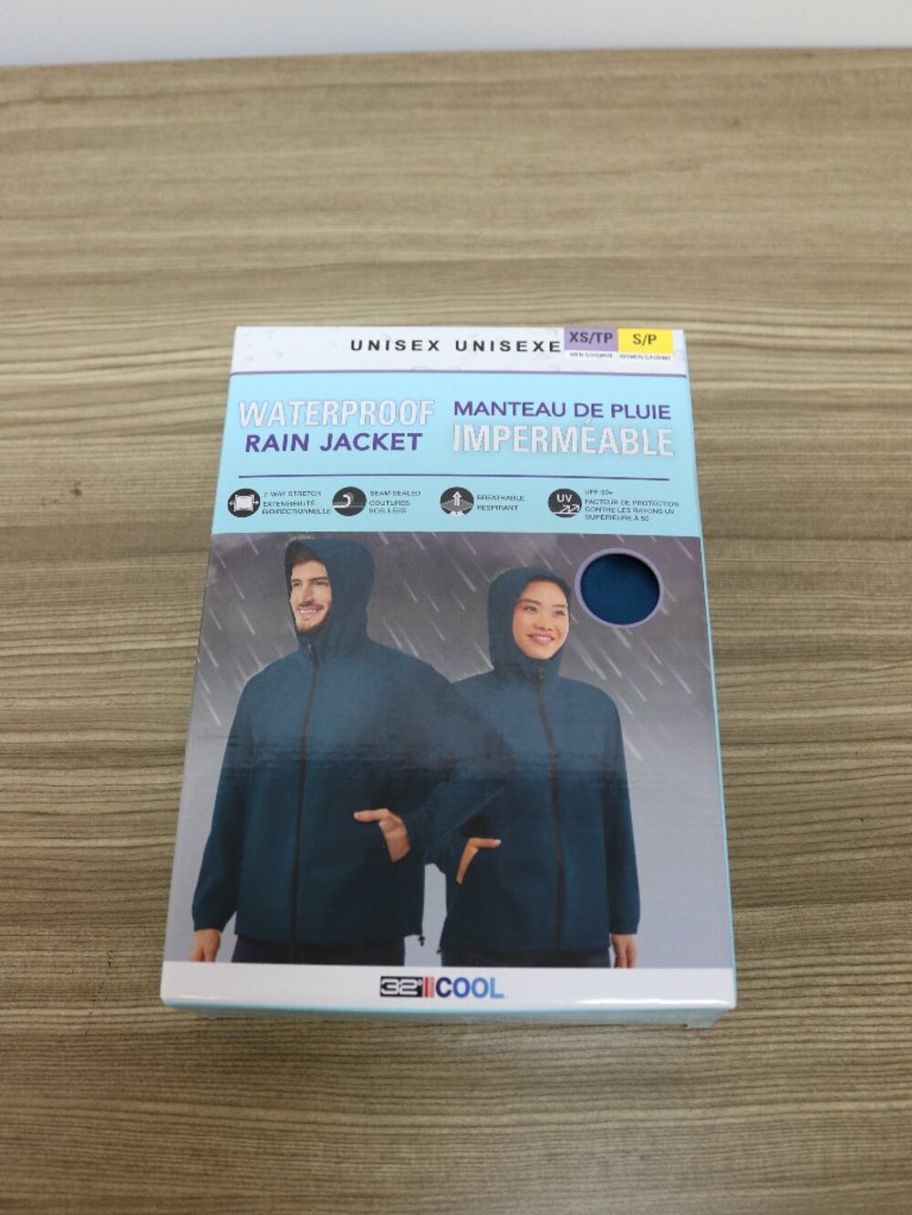 32 Degrees unisex rain jacket, waterproof and lightweight.